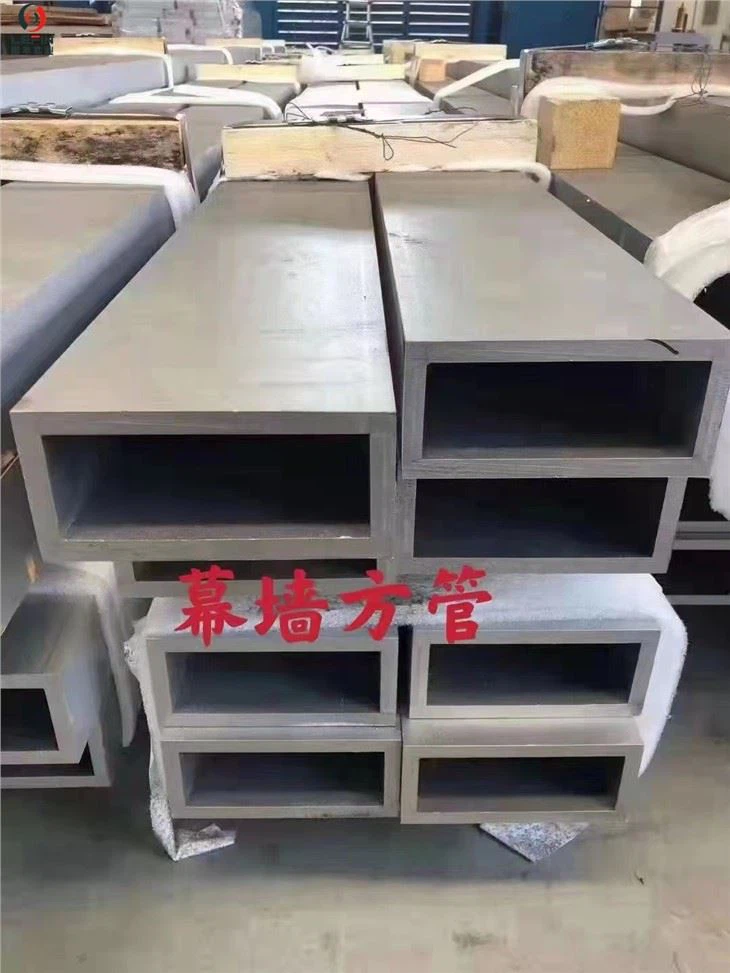 날카로운 모서리 중공 섹션